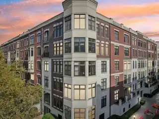 Sunlit Sophistication in Upper Grand