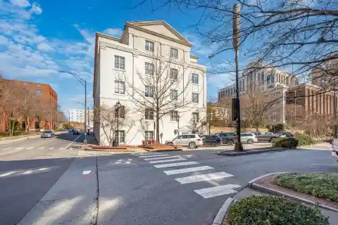 Newly Renovated Condo in the Heart of Downtown Greenville