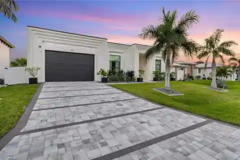 Gulf Access Waterfront Masterpiece