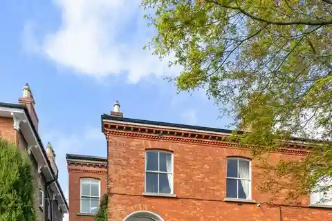 26 Leeson Park