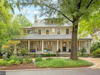 MAGICAL CIRCA 1917 HOME