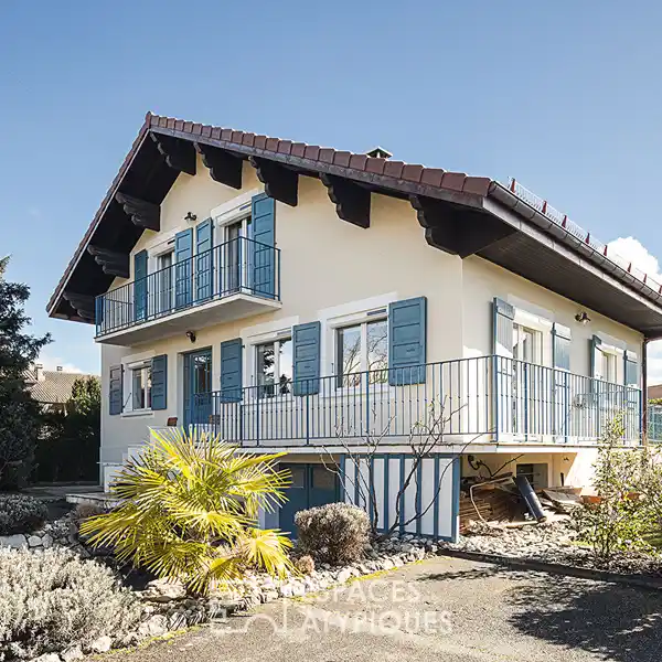 CHARMING RESIDENCE IN IDEAL LOCATION
