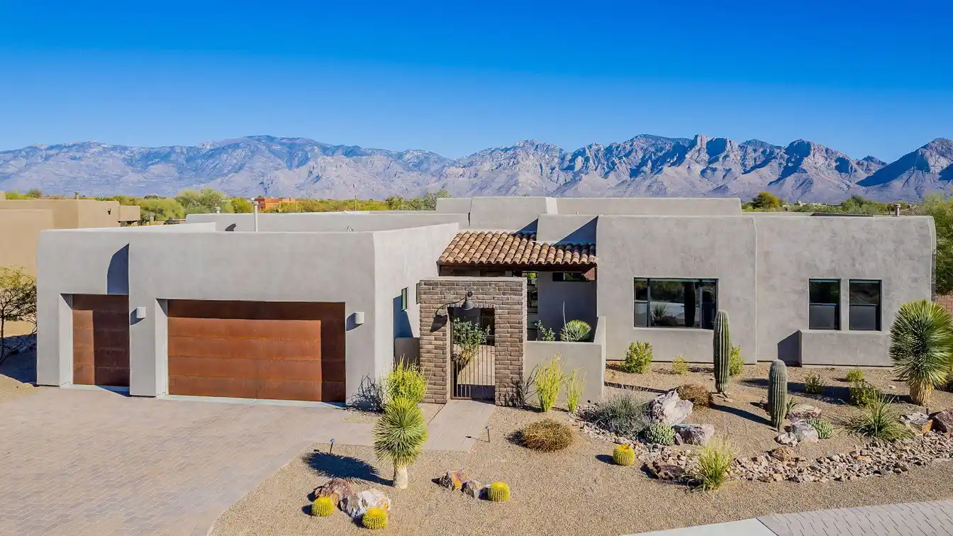 La Canada Ridge Home with Majestic Views