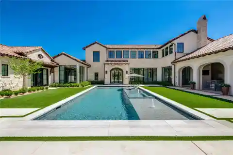 Tuscan Transitional Style Luxury Home in Quail Hollow