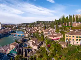 Wonderful Apartment in Teatro Romano