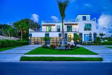 Unrivaled Luxury Retreat