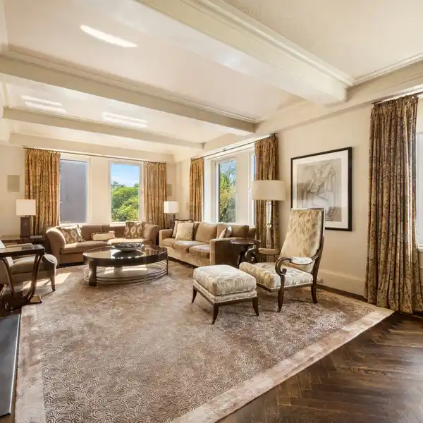 GRACIOUS LIVING OVERLOOKING CENTRAL PARK