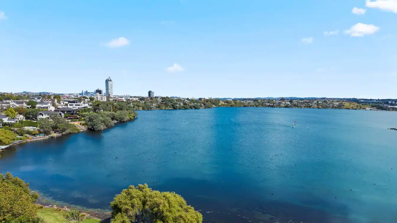 Charming Lakefront Property in Takapuna