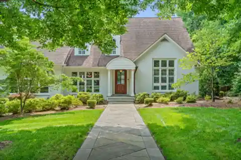 Impeccably Maintained and Elegant Home