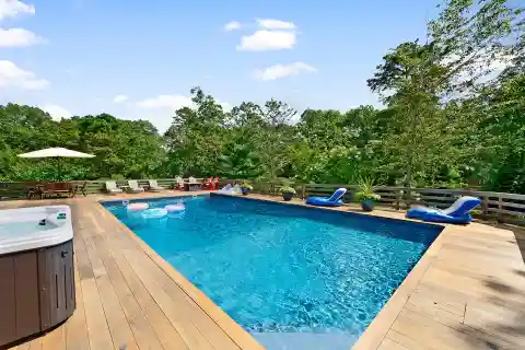 Ultimate Compound Rental