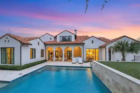 Exceptional Santa Barbara-Inspired Home in Vaquero