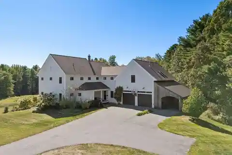 Timeless Farmhouse Character with Thoughtful Modern Design