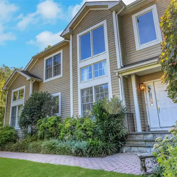 MOVE-IN READY HOME WITH ENDLESS POTENTIAL