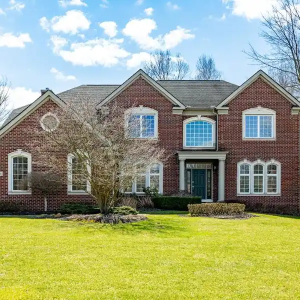 BEAUTIFUL ARBOR HILLS BRICK COLONIAL