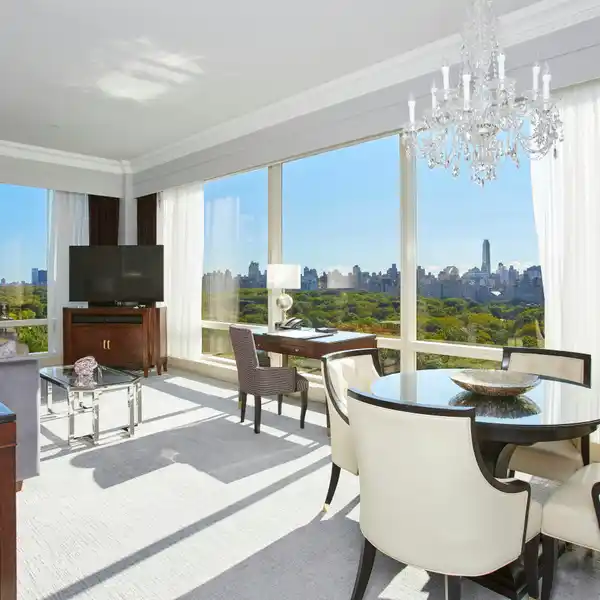 THE PERFECT PIED-A-TERRE IN MANHATTAN