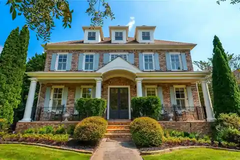 Well Appointed Home in Bethany Commons
