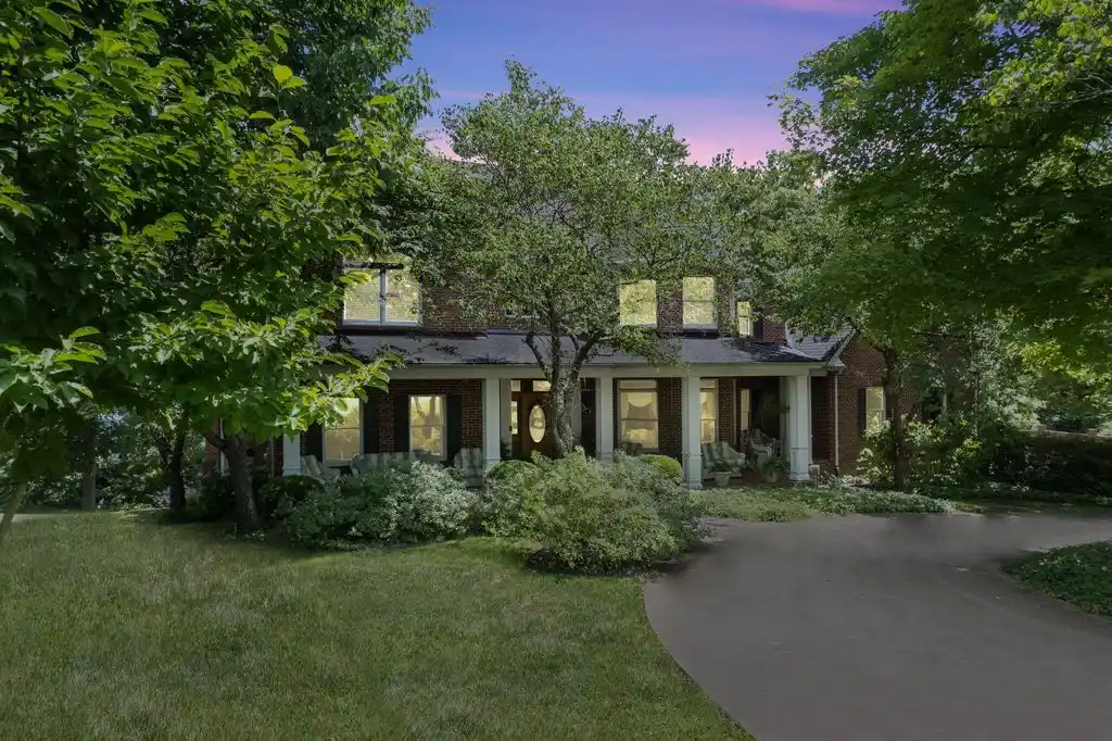 Exquisite Executive Estate
