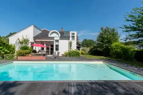 Luxury Vacation-Like Villa