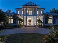 UNIQUE AND LUXURIOUS ESTATE-LIKE PROPERTY