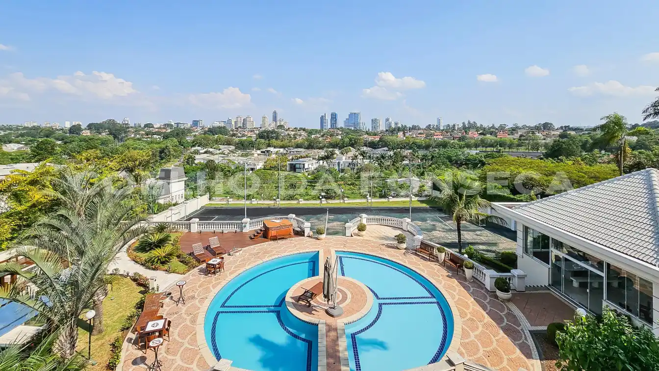 Incredible Residence in a Unique Location
