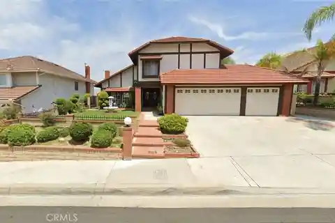Luxury Living in Prestigious Spyglass