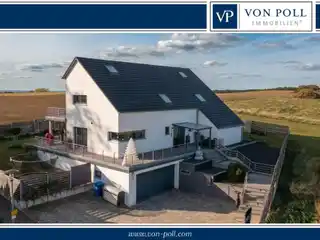 Attractive Architect-Designed Residence