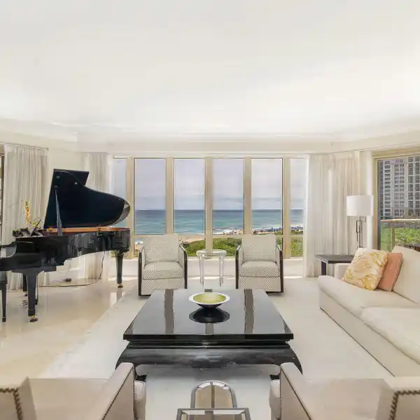 OASIS PENTHOUSE WITH 360° OCEAN AND INTRACOASTAL VIEWS