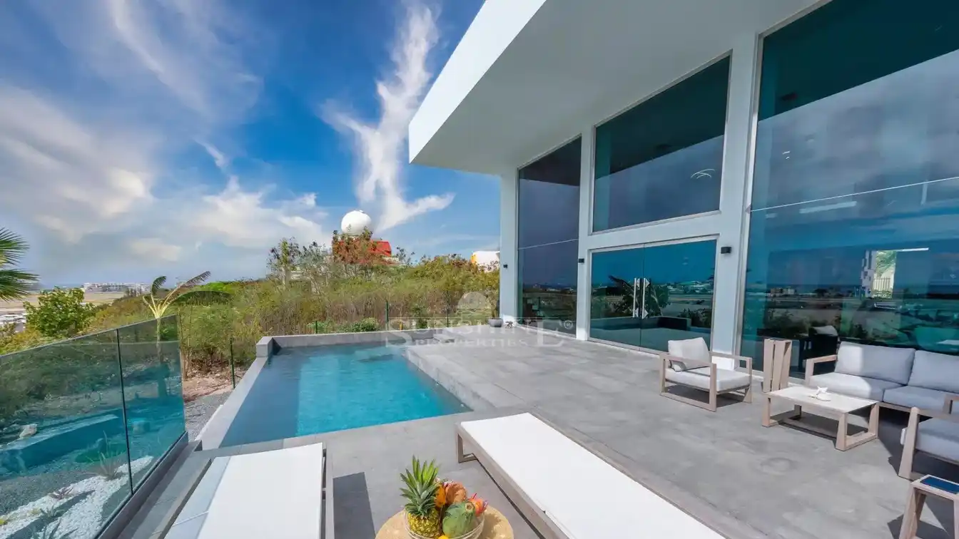 Modern Villa in Bleu Marine