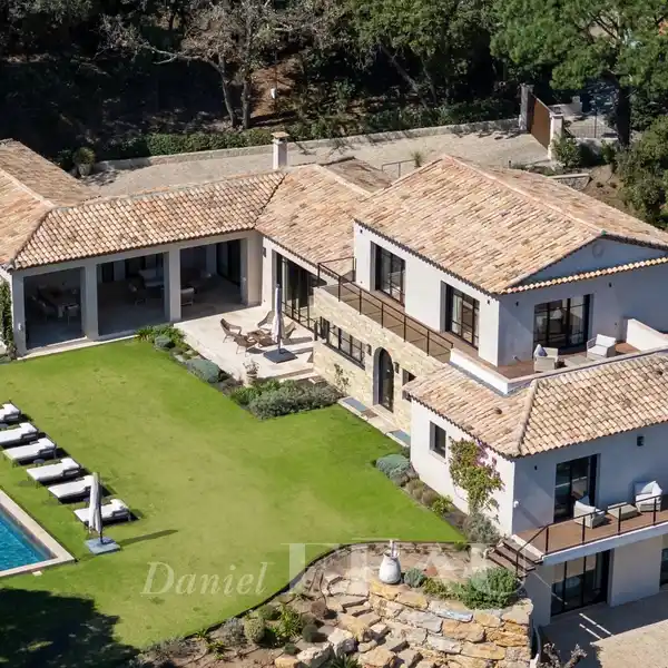 MAGNIFICENT MEDITERRANEAN VILLA