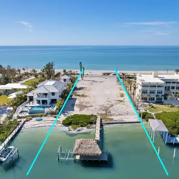 AMAZING GULF TO BAY PROPERTY