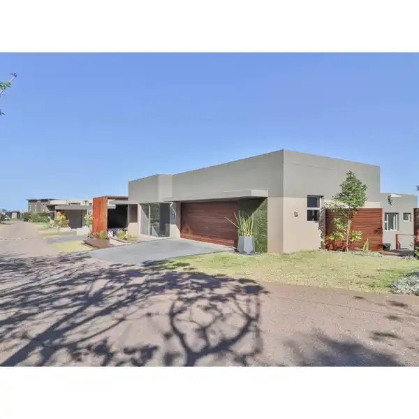 OPULENT COASTAL LIVING ELEVATED TO ARTFORM