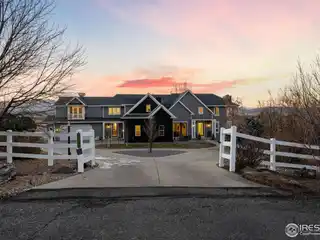 Modern Sophistication with Tranquil Country Living