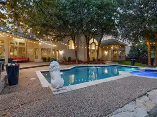 Beautiful Residence in Coventry Manor