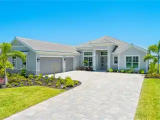 Contemporary Luxury Home Near Bonita & Naples Beaches