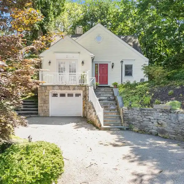 ELEGANT CAPE-STYLE HOME IN THE HEART OF COS COB
