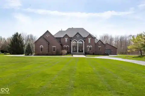 Impeccably Maintained and Renovated Home on 2.5 Acres