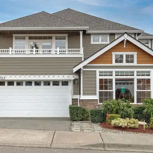 EXCEPTIONAL HOME IN COVETED CLOVER CREEK