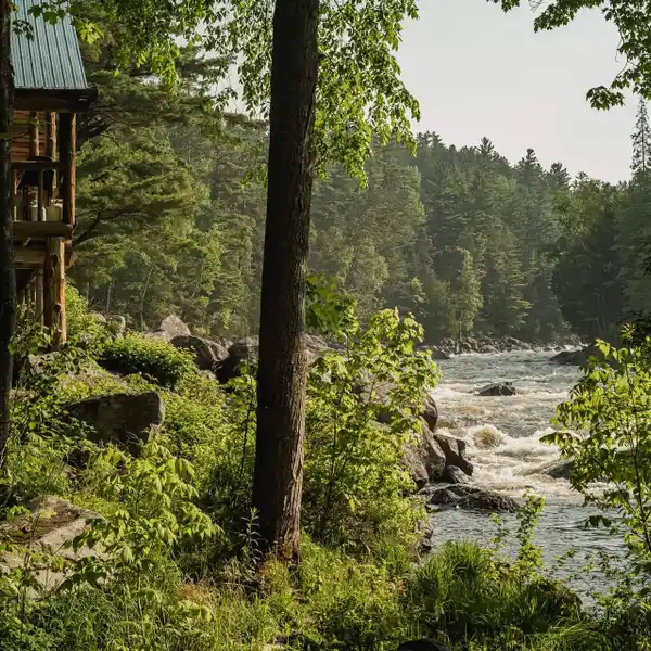 THE HISTORIC TOPPING RETREAT