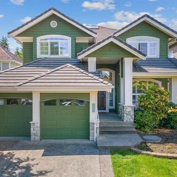 ELEGANT FOXRIDGE HOME IN THE OAKS AT MORGAN CREEK