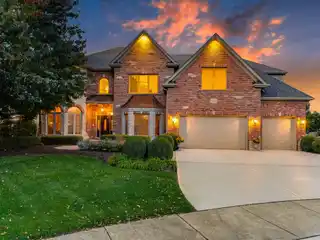 Fabulous Custom Kings Court Home