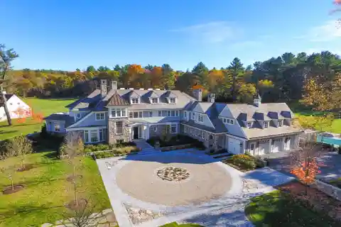 Gentleman's Farm and Architectural Masterpiece