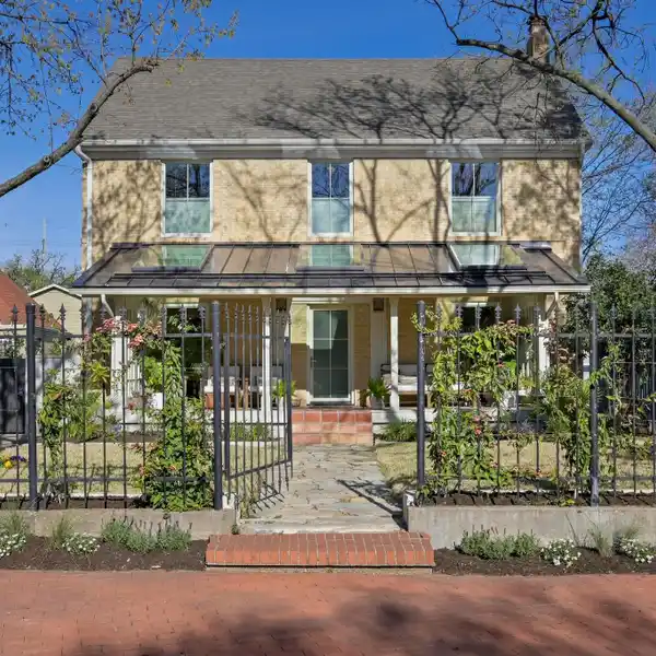 TIMELESS HOME WITH POOL AND ACCESSORY DWELLING UNIT