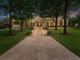 Santa Barbara-Inspired Estate in Vaquero