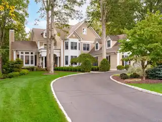 Custom Colonial in the Heart of the Hudson Valley