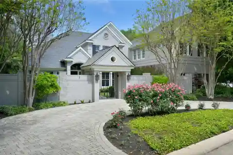 Stunning Retreat in the Hills Above Lady Bird Lake