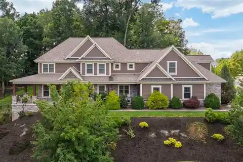 Custom Stunner in Desirable Lake Macleod