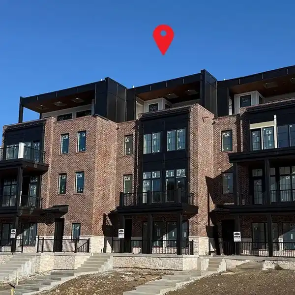 BRAND NEW RESIDENCE IN OVERLOOK BROWNSTONES
