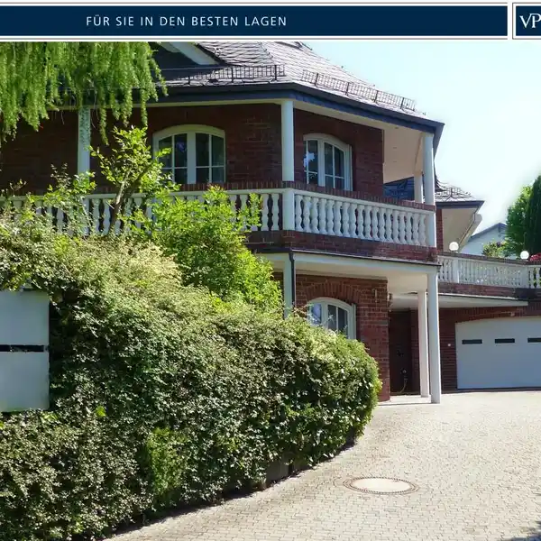 FIRST-CLASS PROPERTY THAT STANDS FOR AN UPSCALE QUALITY OF LIFE