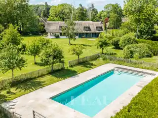 Luxurious Estate with Guest House & Pool