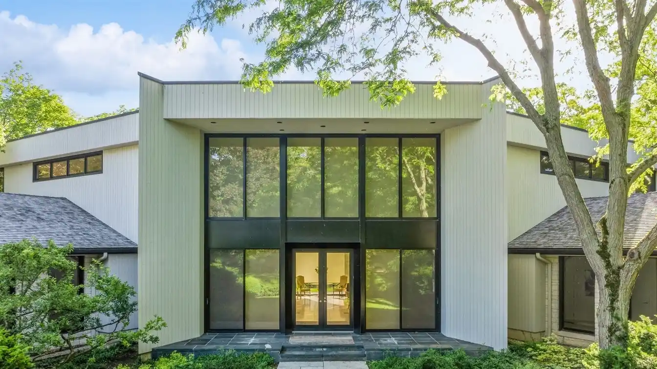 Striking Contemporary Lakefront Home on over Two Acres
